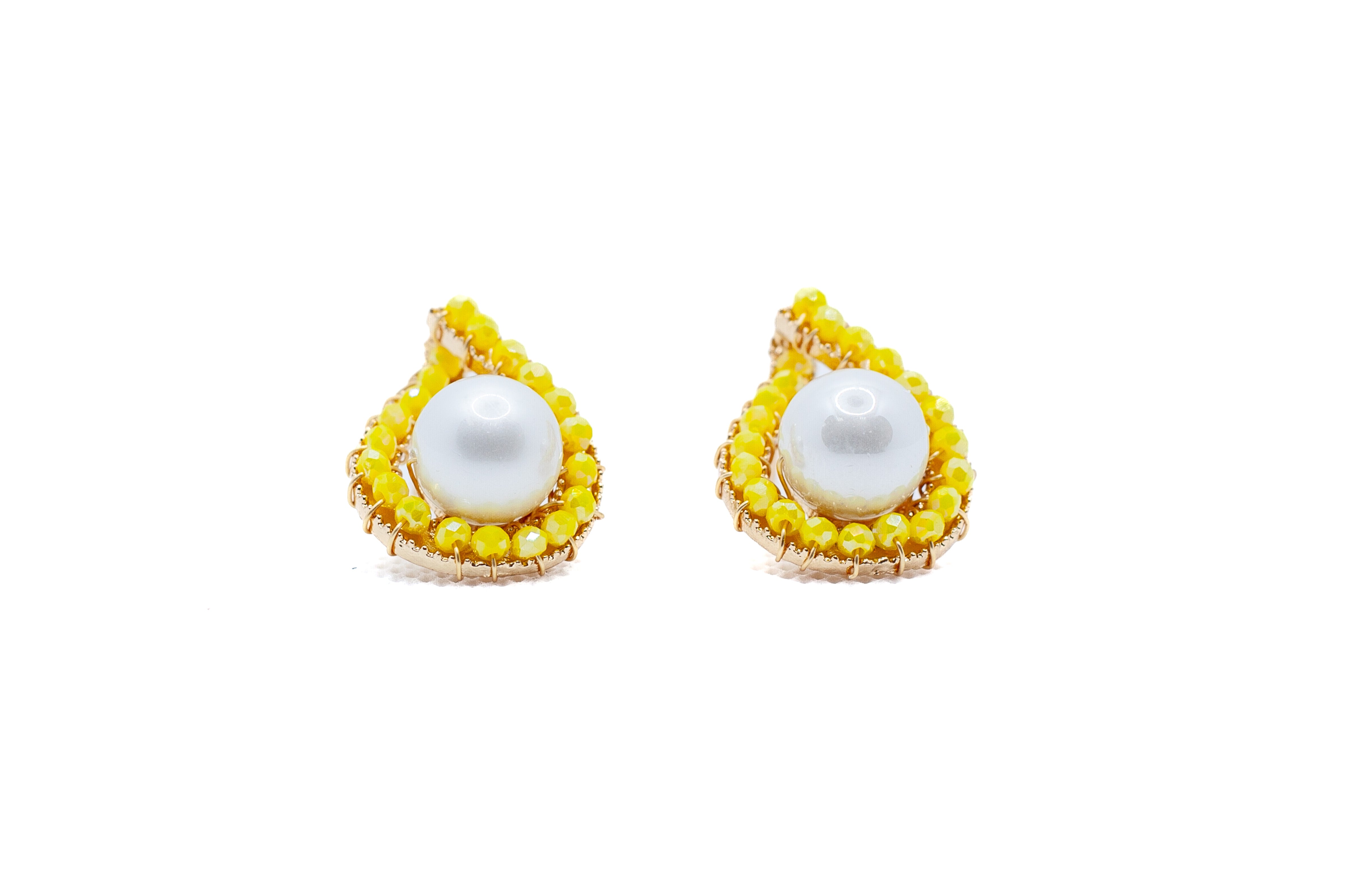 Eggnest of the Pearl Earrings